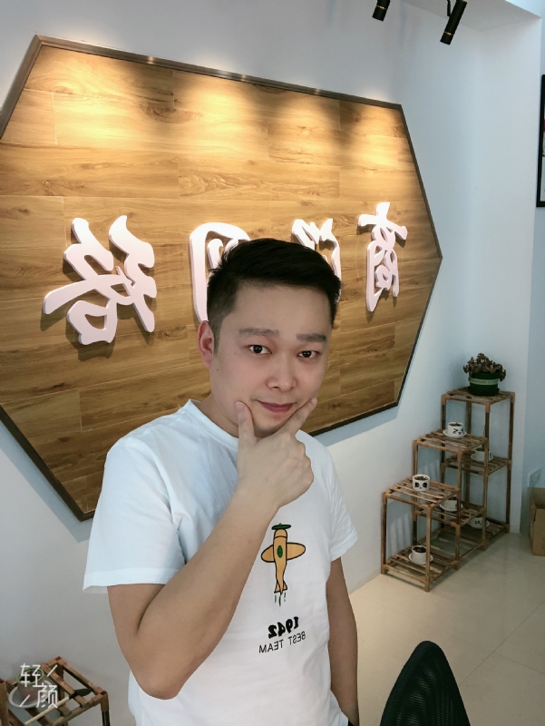 意外的第一张照片--赤壁中老年相亲网